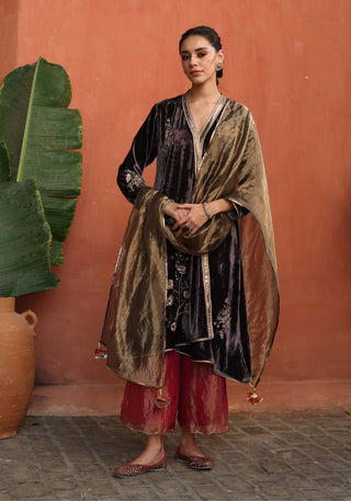 Maghai Purple Angrakha-Style Kurta Set by Begum Pret available on Indiaspopup.com