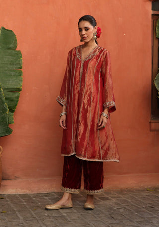 Raya Burnt Orange Kurta Set by Begum Pret available on Indiaspopup.com