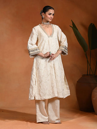Ivory Shubhra kurta and pants