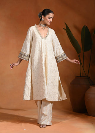 Ivory Shubhra kurta and pants