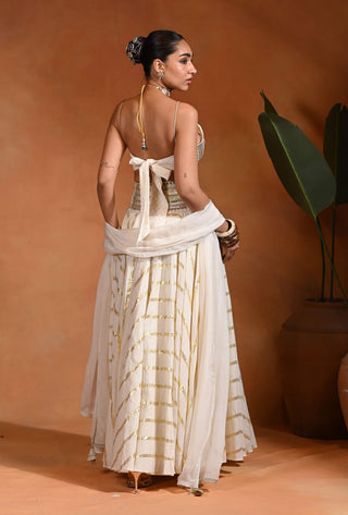 Zar ivory lehenga set