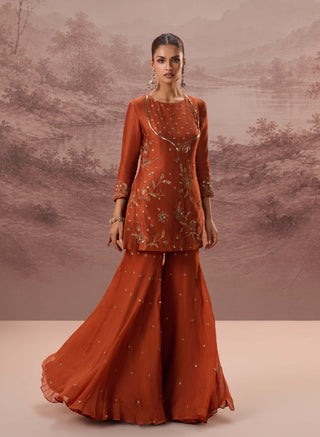Rust mahira sharara set
