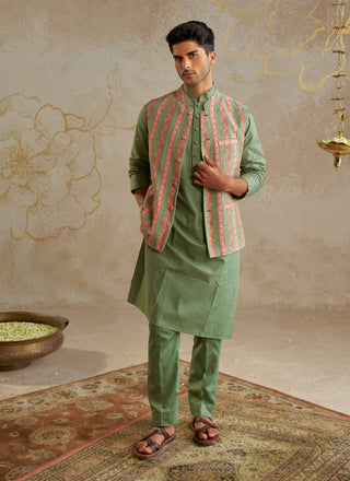 Sage Green Printed Bundi Jacket And Kurta Set by Chhavvi Aggarwal Men available on Indiaspopup.com