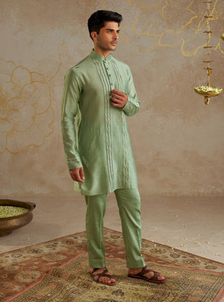 Jade Chanderi Kurta And Pants by Chhavvi Aggarwal Men available on Indiaspopup.com