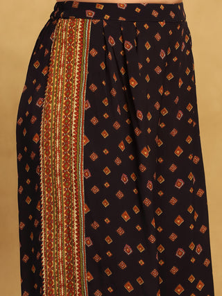 Black gopuram shirt and pants