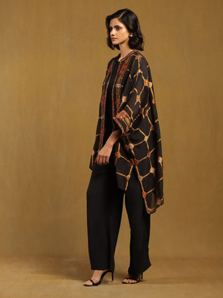 Black kinnauri cape and pant set