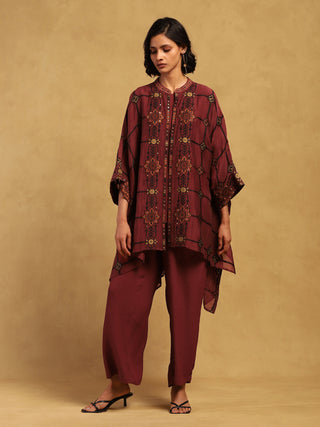 Red kinnauri cape and pant set