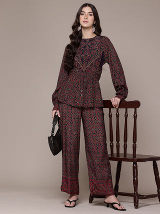 Black geometric print full sleeve kurti and pants