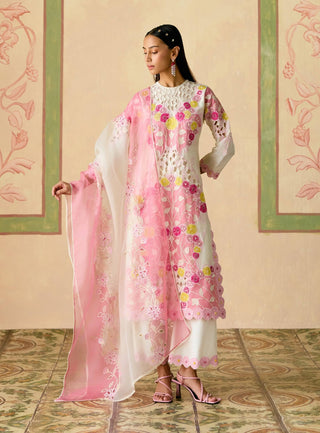 Ivory and pink chanderi appliqué kurta set