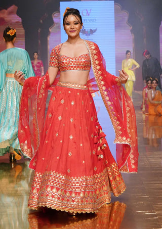 Gopi Vaid-Ruhi Red Embellished Lehenga Set-INDIASPOPUP.COM