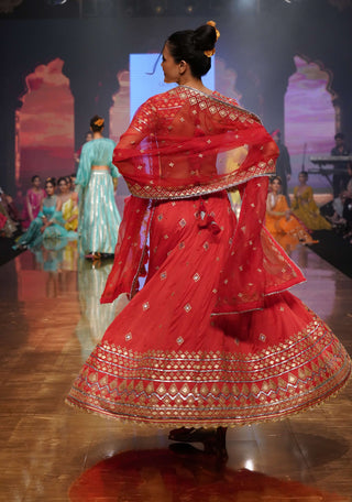 Gopi Vaid-Ruhi Red Embellished Lehenga Set-INDIASPOPUP.COM