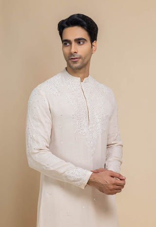 Zyrah beige kurta and pant
