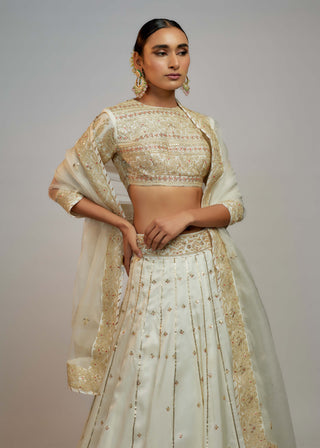 Gopi Vaid-White Naima Lehenga Set-INDIASPOPUP.COM