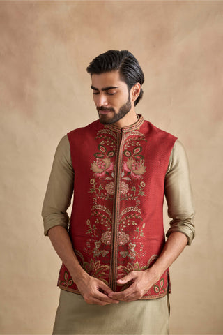 Ishvik crimson red bundi and kurta set