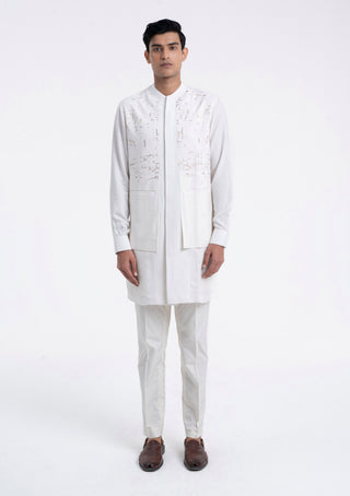 Ivory hybrid embroidered kurta set