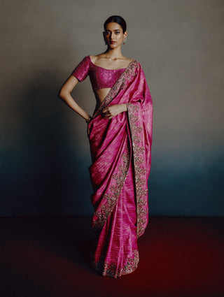 Fuchsia realm banarsi sari set