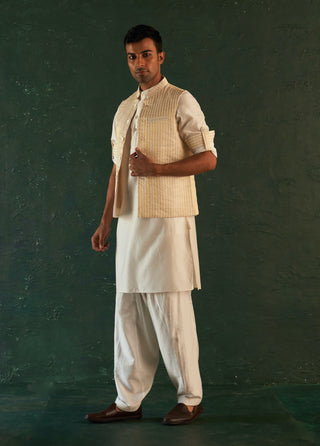 Charkhee Men-White Straight Kurta And Nehru Jacket Set-INDIASPOPUP.COM