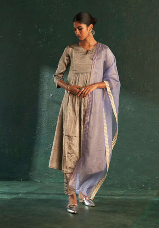 Charkhee-Silver Gathered Kurta Set-INDIASPOPUP.COM