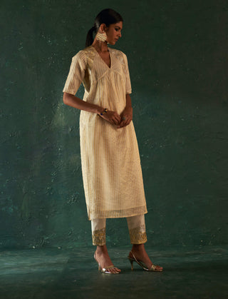 Charkhee-Off-White Tissue Striped Kurta Set-INDIASPOPUP.COM