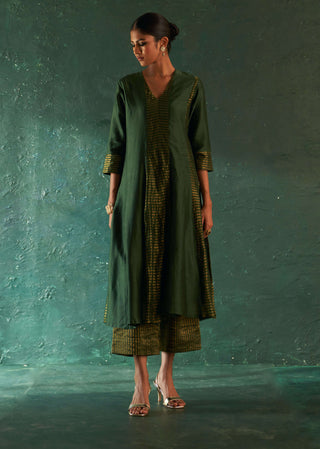 Charkhee-Deep Green Stripes Kurta Set-INDIASPOPUP.COM