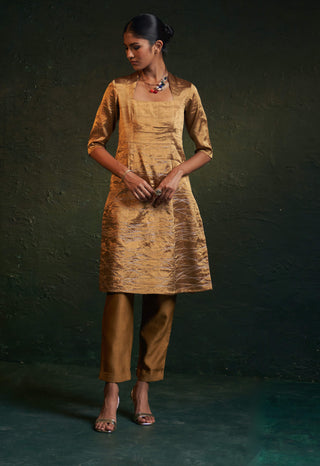 Charkhee-Gold Tissue Kurta Set-INDIASPOPUP.COM