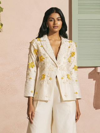 Ivory 3d applique and beadwork blazer