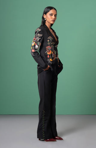 Kuro embroidered blazer and pants