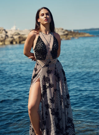 Chantilly noir appliqué gown