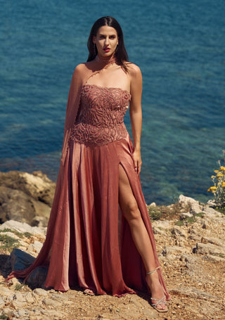 Peach étoile gown with gown