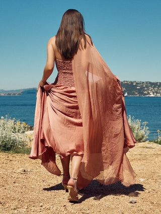Peach étoile gown with gown