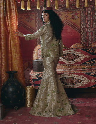 Pearl-gold skirt and jacket set