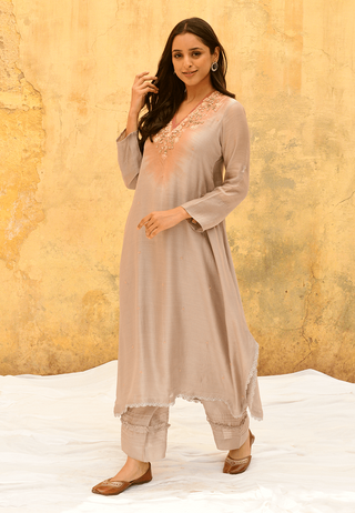 Niti Bothra-Gray Mystic Knot Ombre Kurta And Pants-INDIASPOPUP.COM