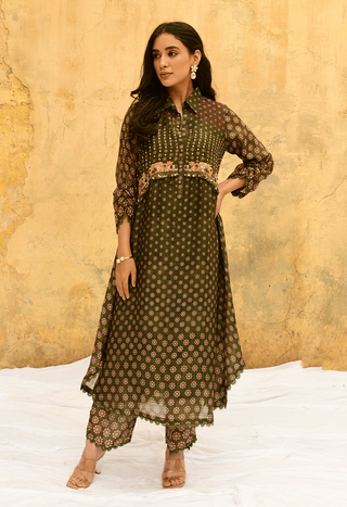 Niti Bothra-Green Dotted Cascade Kurta And Pants-INDIASPOPUP.COM