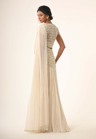 Ivory scallop blouse and gathered sari