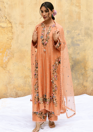 Niti Bothra-Peach Orchid Heavy Long Kurta Set-INDIASPOPUP.COM