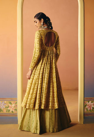 Reet ivory lehenga with tunic