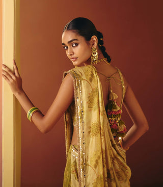 Reet ivory sari set