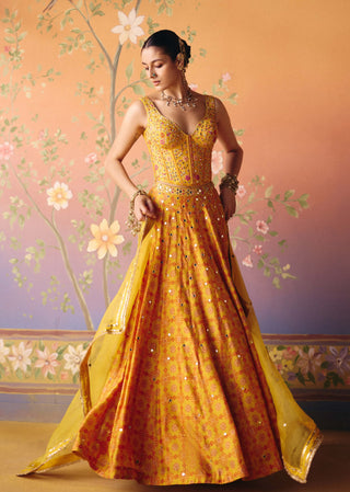 Soni yellow lehenga set