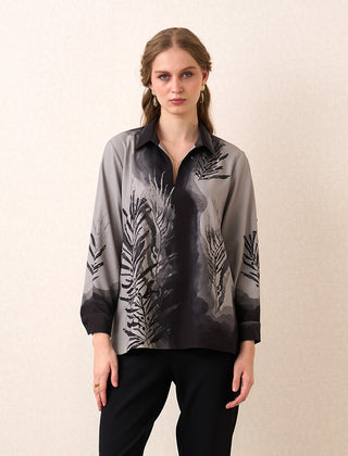 Aven gray top