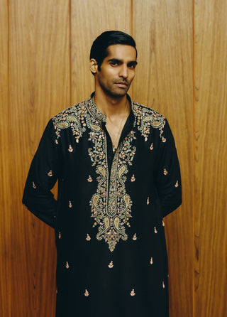 Black kashidakari neckline kurta and pant