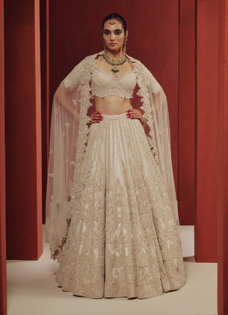 Pearl élan bridal lehenga set