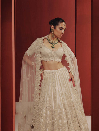 Pearl élan bridal lehenga set