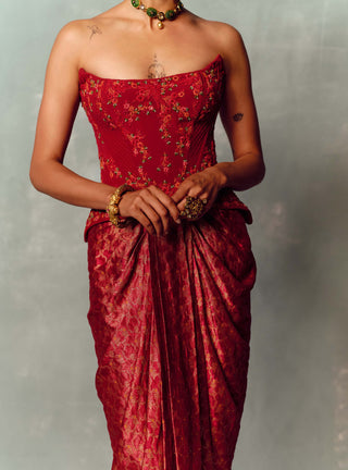 Scarlet Heirloom Corset and Skirt