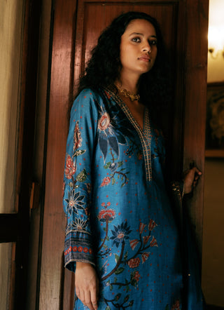 Blue Placement Printed Kurta Set by Drishti & Zahabia, available on Indiaspopup.com