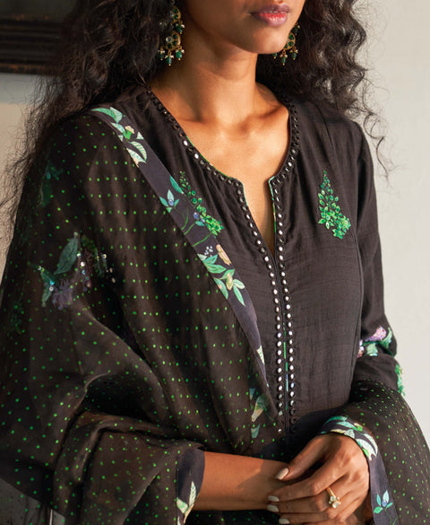 Black sanjh kurta set
