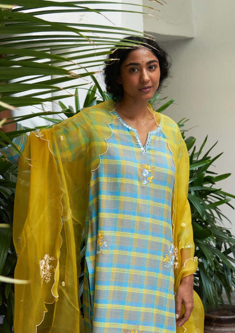 Neela sitara phool kurta set