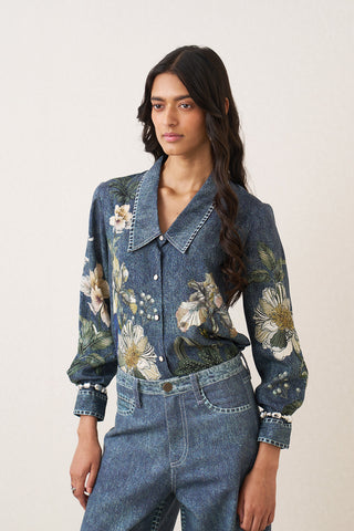 Abby indigo blue top with jeans