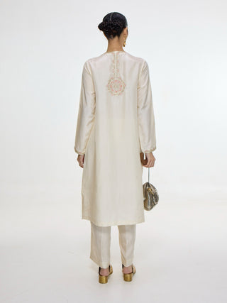 Handwoven white kurta and pants