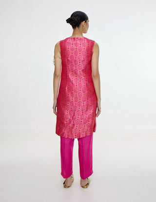 Handwoven hot pink kurta and pants