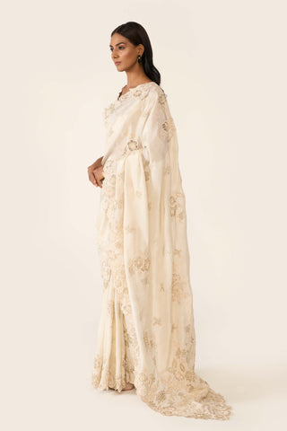 Ivory embroidered classic sari set